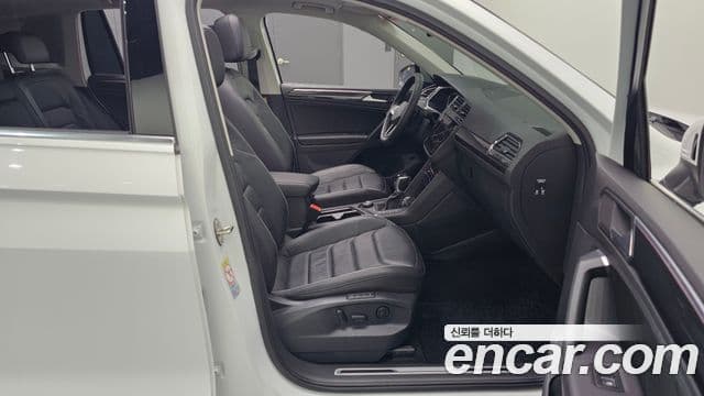 Volkswagen Tiguan 2세대 Prestige, 2022 11