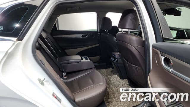 Hyundai The / новый New Grandeur IG Premium Choice, 2021 12