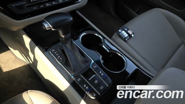 Kia The / новый New Carnival Prestige, 2020 9