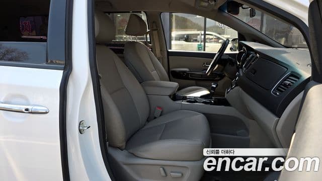 Kia The / новый New Carnival Prestige, 2020 10