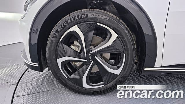 Kia EV6 Earth, 2023 все фото