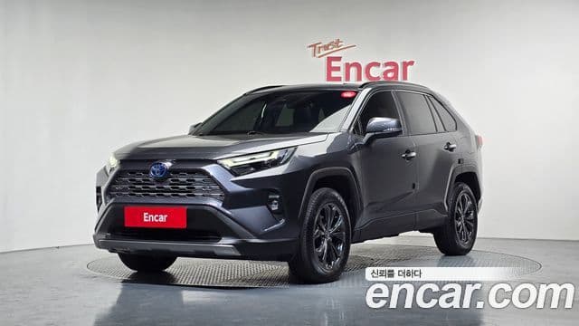 Toyota RAV4 5세대, 2022 1