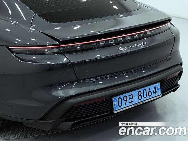 Porsche 타이칸 турбо, 2024 18