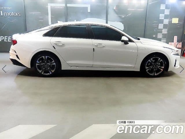 Kia K5 гибрид 3세대 Signature, 2022 3