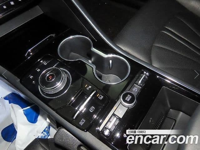 Kia K5 гибрид 3세대 Signature, 2022 12