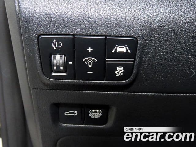 Kia K5 гибрид 3세대 Signature, 2022 13