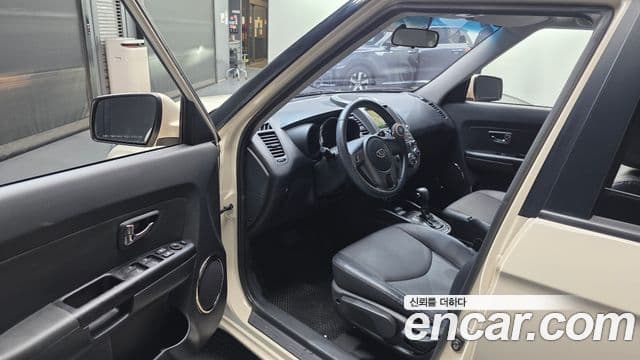 Kia Soul Safety, 2011 11