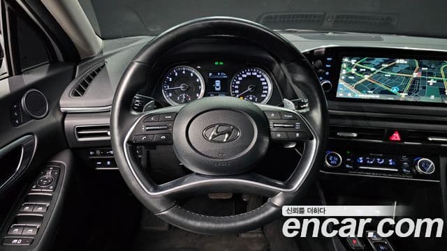 Hyundai Sonata (DN8) Premium Family, 2021 13