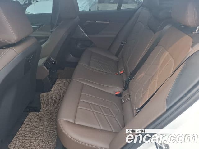 BMW 5시리즈 (G60) 523d M Sport, 2025 10