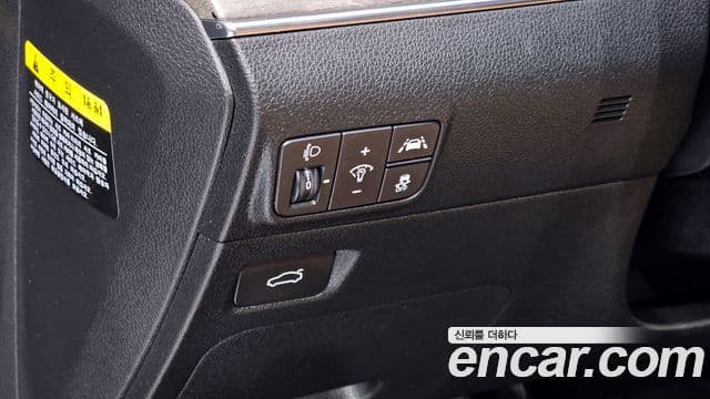 Kia K5 3세대 Signature, 2020 16