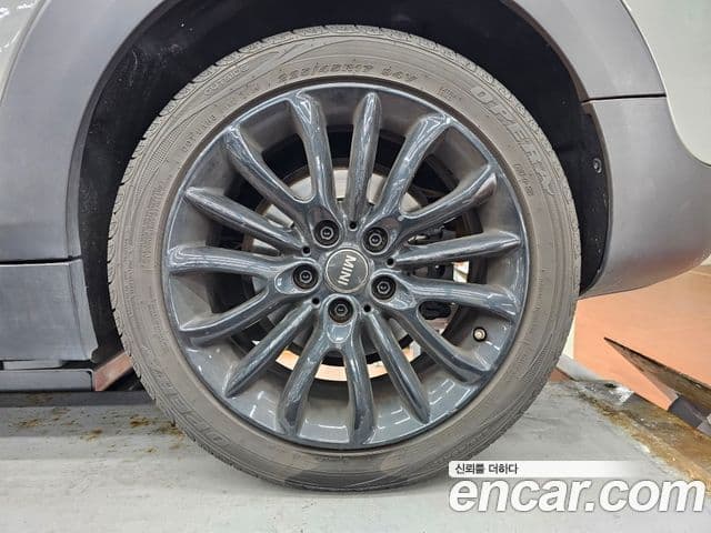 Mini Cooper 클럽맨 2세대, 2021 все фото