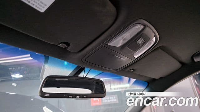 Kia K5 2세대 Signature, 2018 19