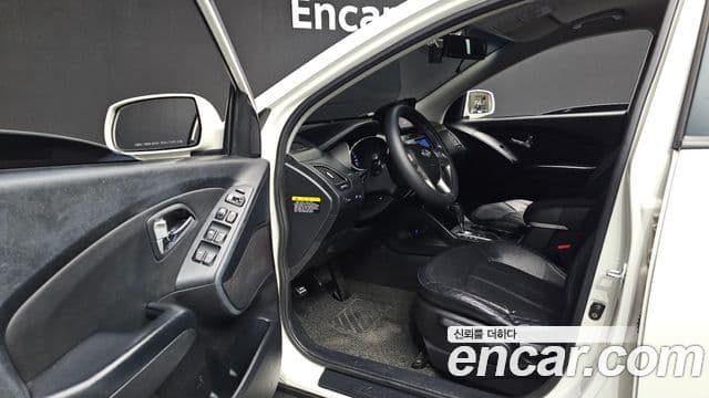 Hyundai Tucson ix Luxury, 2012 10