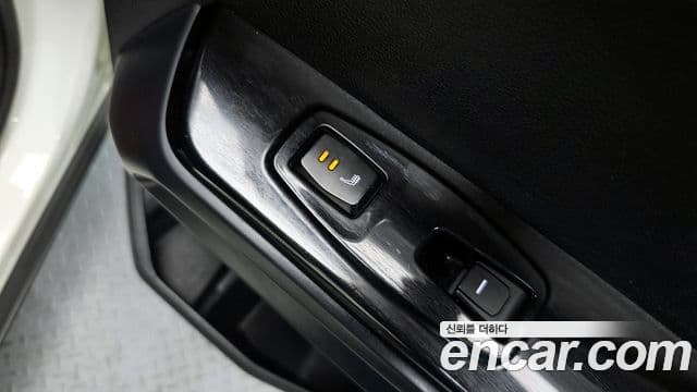 KG모빌리티(SsangYong) Torres EVX E7, 2024 19