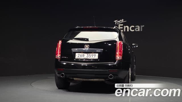 Cadillac All New SRX Luxury, 2010 4