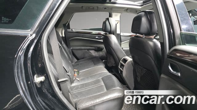 Cadillac All New SRX Luxury, 2010 12