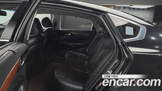 Kia All New K7 Prestige, 2016 12