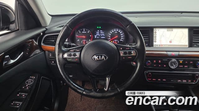 Kia All New K7 Prestige, 2016 13