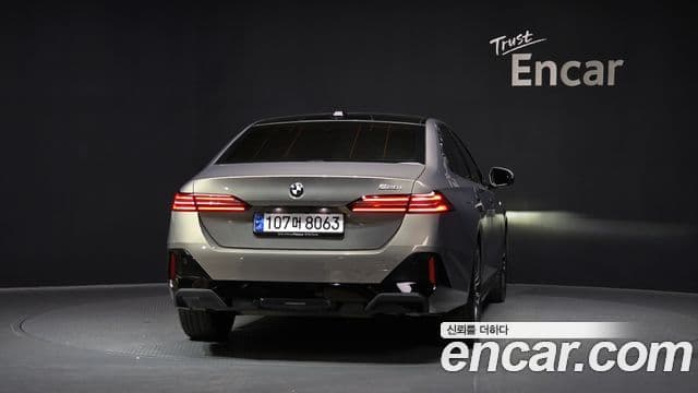 BMW 5시리즈 (G60) 520i M Sport, 2025 4