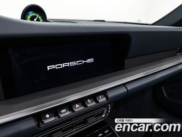 Porsche 911 (992) Carrera кабриолет, 2023 17