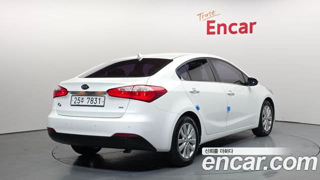 Kia K3 Trendy, 2013 2