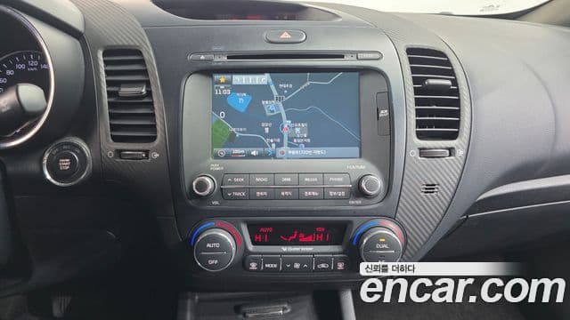 Kia K3 Trendy, 2013 16