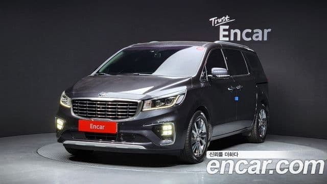 Kia The / новый New Carnival VIP, 2019 1