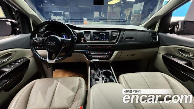 Kia The / новый New Carnival VIP, 2019 7