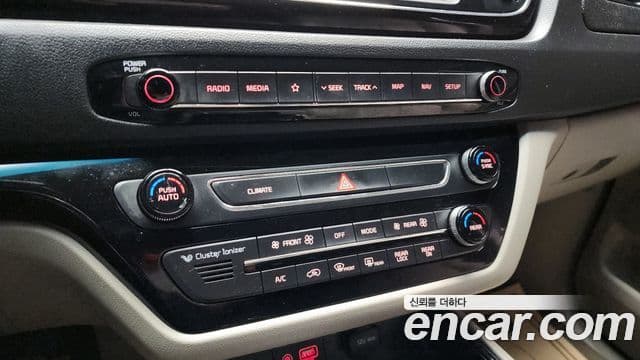 Kia The / новый New Carnival VIP, 2019 16