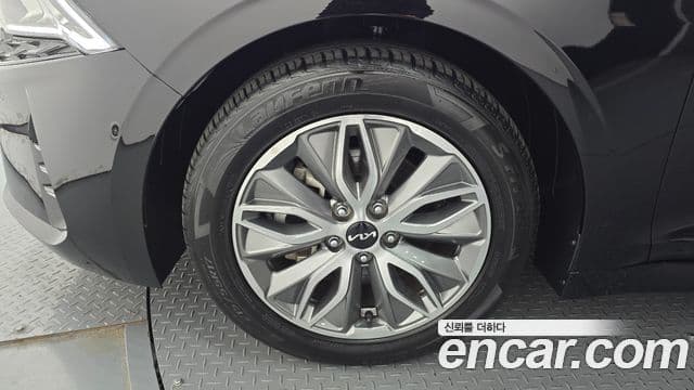 Kia K5 гибрид 3세대 Noblesse, 2023 все фото