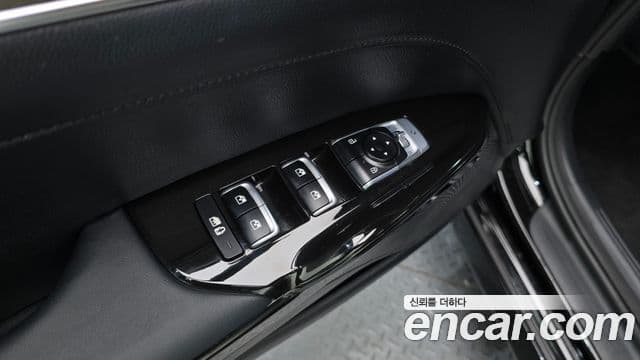 Kia K5 гибрид 3세대 Noblesse, 2023 14