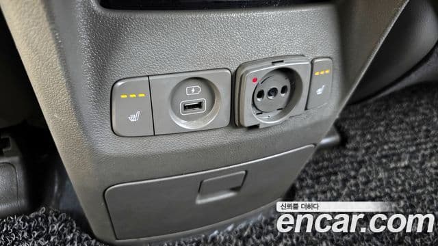 Kia All New Carnival Prestige, 2017 18