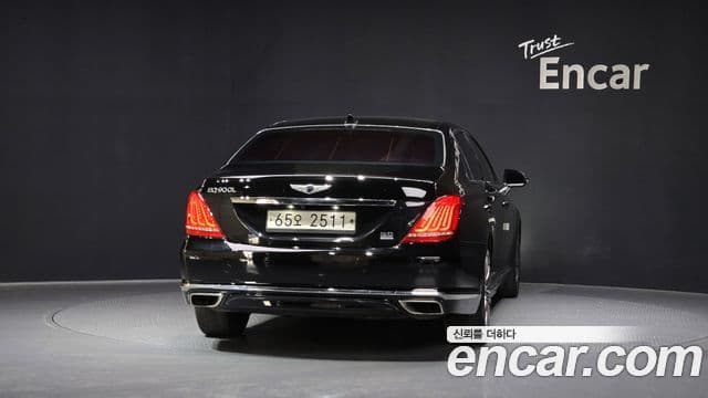 Genesis EQ900 Prestige, 2018 4