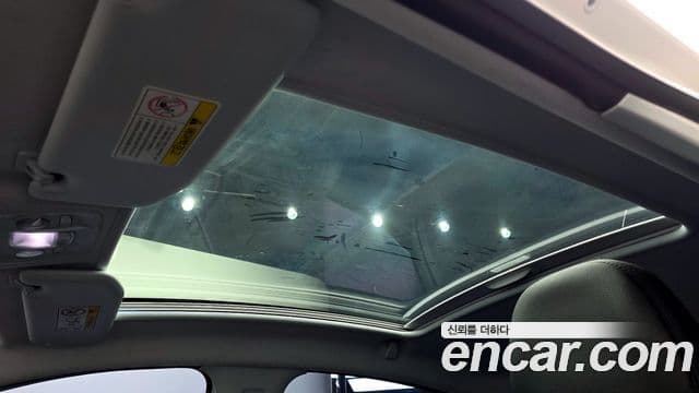 Peugeot 208 1.6 e-HDi Felline 5도어, 2016 19