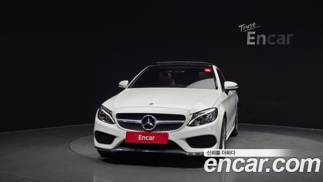 Mercedes-Benz C-класс W205 C200 купе, 2017 3