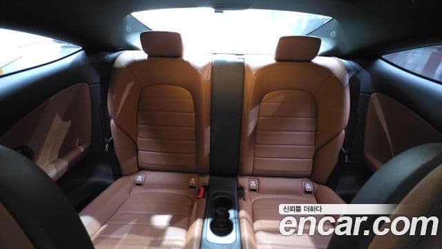 Mercedes-Benz C-класс W205 C200 купе, 2017 12