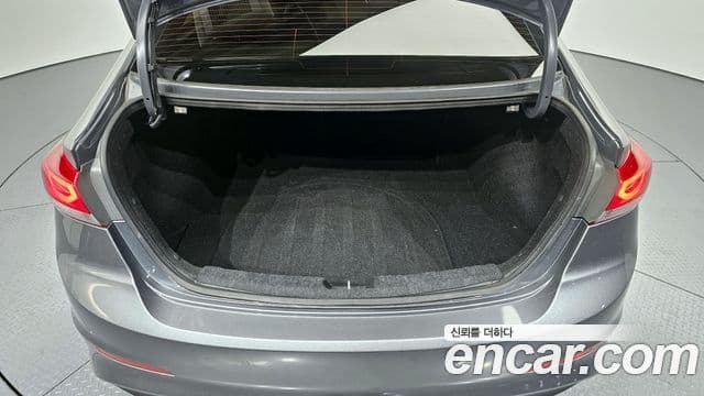 Hyundai Avante AD Special, 2016 20