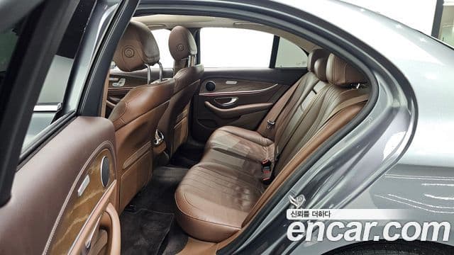 Mercedes-Benz E-класс W213 E300 4MATIC Exclusive Intelligent Drive, 2017 12