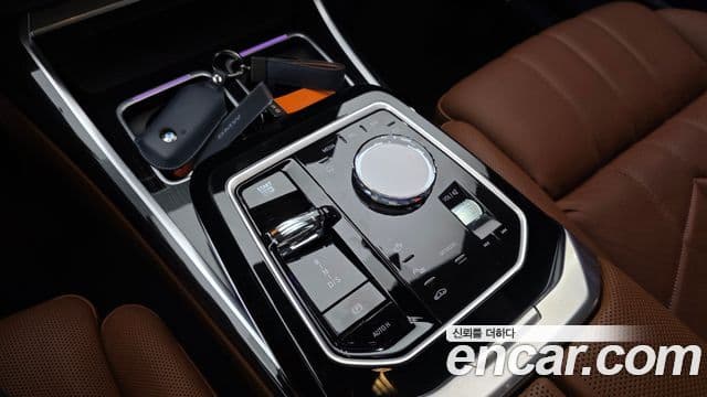 BMW 7시리즈 (G70) 740i xDrive M Sport, 2025 9
