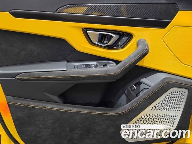 Lamborghini Urus 4.0 V8 S, 2024 12