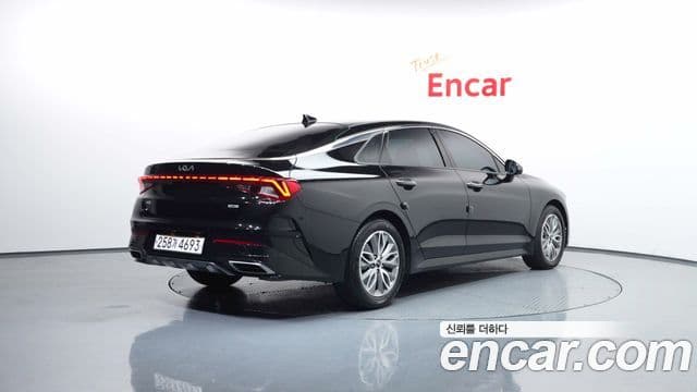 Kia K5 гибрид 3세대 Noblesse, 2023 2