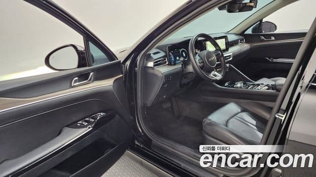 Kia K5 гибрид 3세대 Noblesse, 2023 10