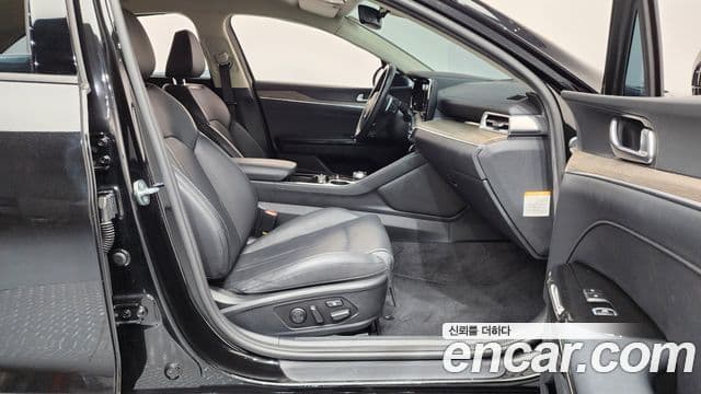 Kia K5 гибрид 3세대 Noblesse, 2023 11