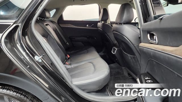 Kia K5 гибрид 3세대 Noblesse, 2023 12