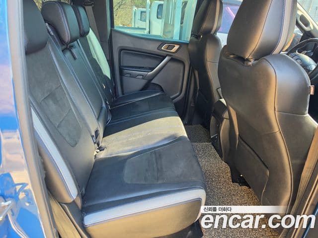 Ford 레인저 3세대 Raptor, 2022 13