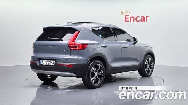 Volvo XC40 B4 Inscription, 2022 2