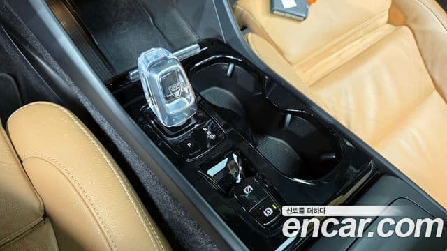 Volvo XC40 B4 Inscription, 2022 9