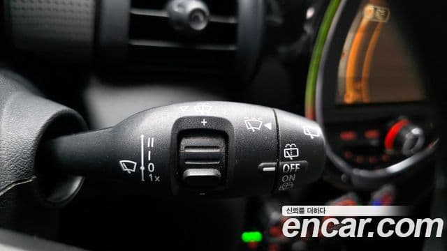 Mini Cooper D 3세대, 2016 19