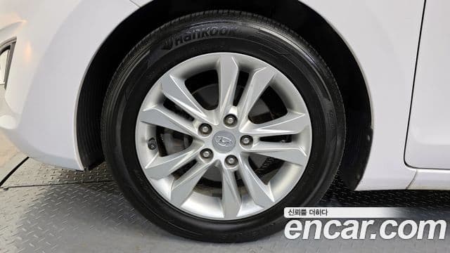 Hyundai i30(новый кузов / новое поколение) дизель 1.6 VGT PYL, 2014 все фото