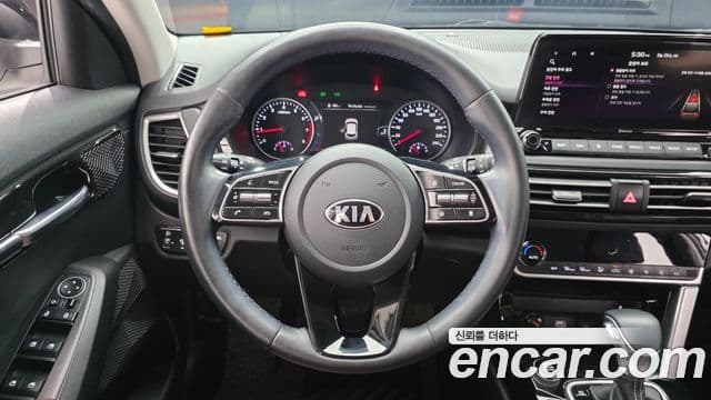 Kia Seltos Signature, 2021 13